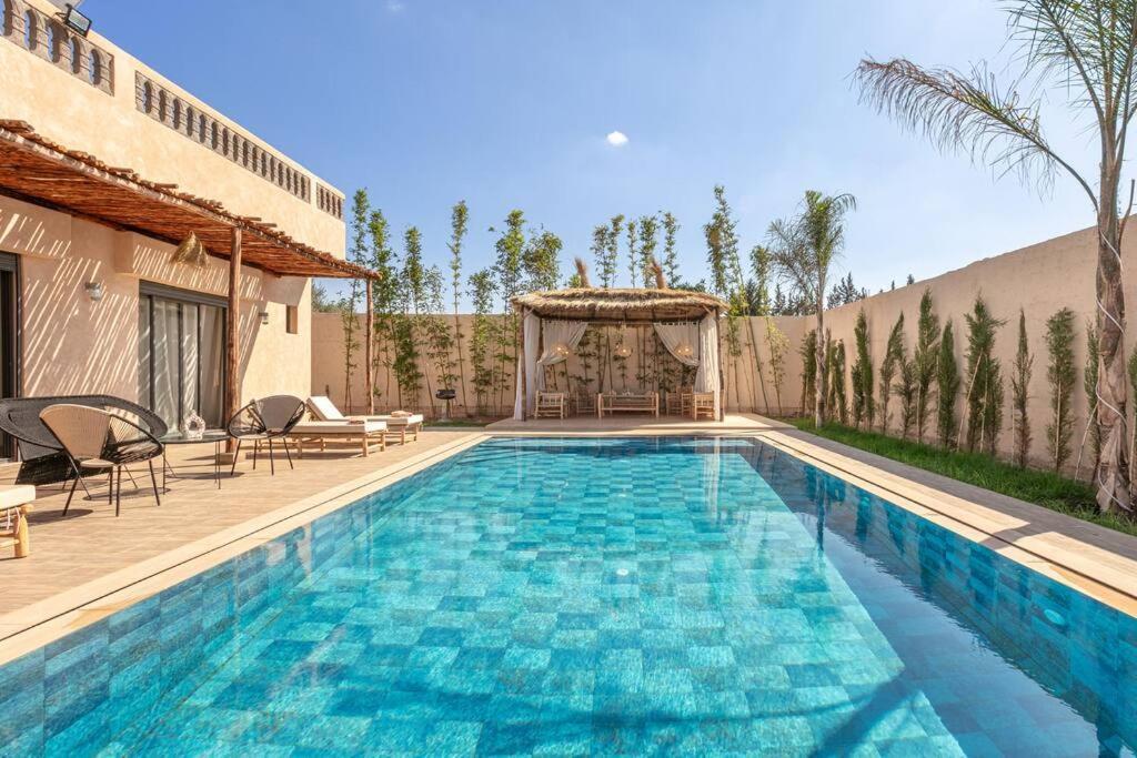 Villa Leila,Piscine , Grand Jardin, Jeux , Cuisiniere Marrakesh Exterior foto