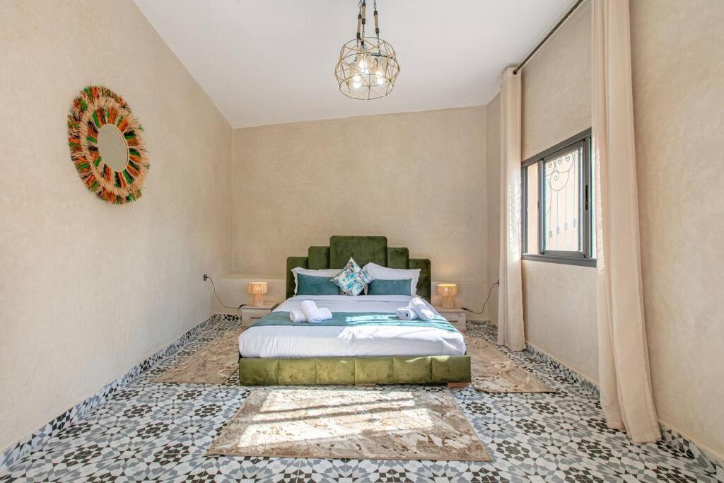 Villa Leila,Piscine , Grand Jardin, Jeux , Cuisiniere Marrakesh Exterior foto